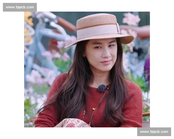 黄圣依逆袭之路：从银幕女神到多栖发展的全能才女